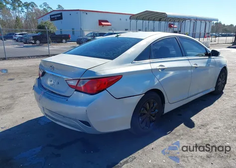 2014 Hyundai Sonata Gls z USA, uszkodzony, nr VIN 5NPEB4AC6EH938515